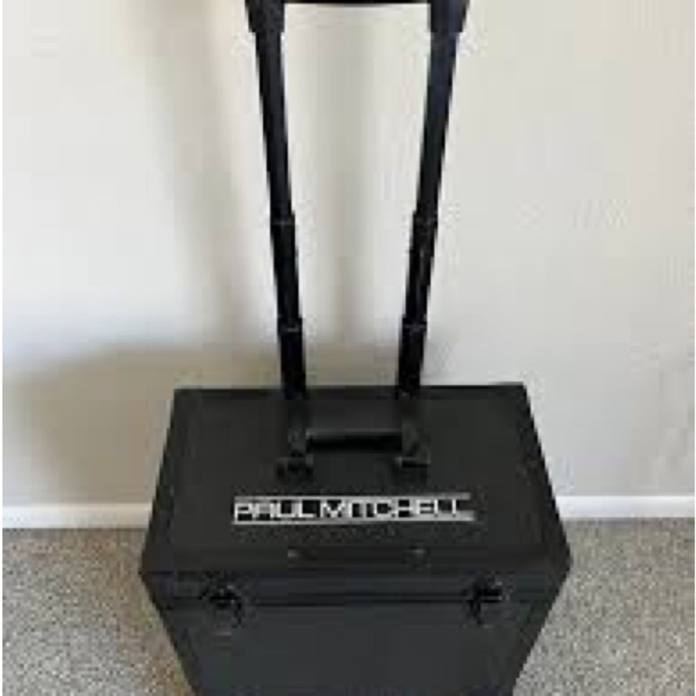 Paul Mitchell Rolling Travel Case For Cosmetologist / Hairdresser / Barber